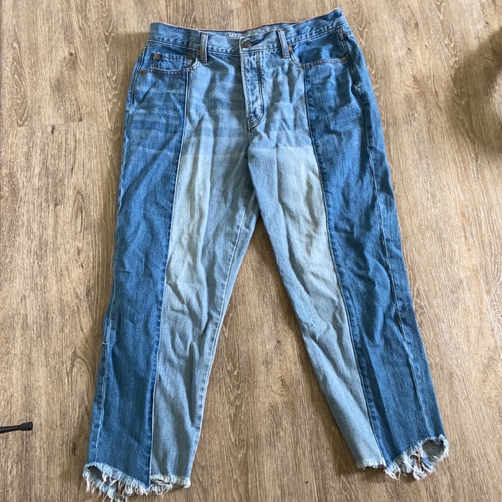 Cropped American eagle jeans